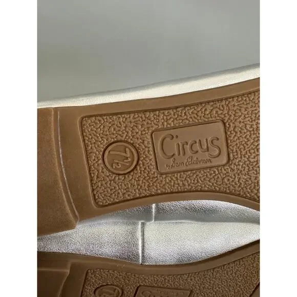 New Circus by Sam Edelman Silver Flats Size 7.5 - Picture 8 of 10